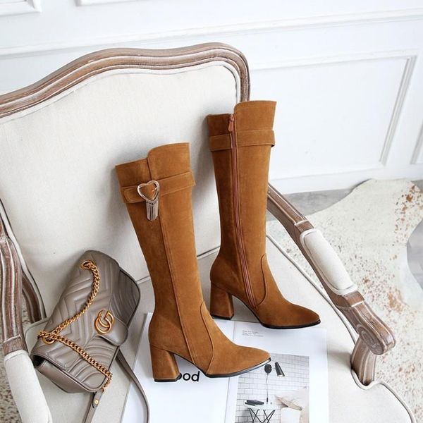 boots 2021 winter suede women high knee female thick heels pointed toe long fashion plush size 43 ladies shoes, Black
boots 2021 winter suede women high knee female thick heels pointed toe long fashion plush size 43 ladies shoes, Black