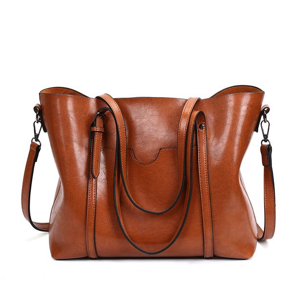 2021 new european and american fashion messenger bag ladies handbag large capacity one-shoulder style tote big bag
2021 new european and american fashion messenger bag ladies handbag large capacity one-shoulder style tote big bag