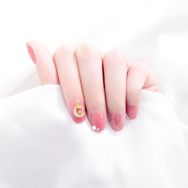 false nails 24pcs press on designs white powder pearl wear-resistant nail stickers finished fake with glue to, Red;gold
false nails 24pcs press on designs white powder pearl wear-resistant nail stickers finished fake with glue to, Red;gold