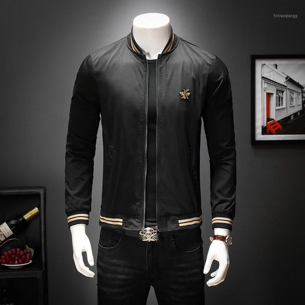 fashion designer brand est o-neck men jackets solid bomber jacket baseball outerwear coats black white m-4xl 5xl 2111 men's, Black;brown
fashion designer brand est o-neck men jackets solid bomber jacket baseball outerwear coats black white m-4xl 5xl 2111 men's, Black;brown