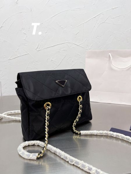 designer bags woman shoulder bag luxury lady crossbody chain tote vintage single nylon flip diamond lattice totes large capacity shopping ba
designer bags woman shoulder bag luxury lady crossbody chain tote vintage single nylon flip diamond lattice totes large capacity shopping ba
