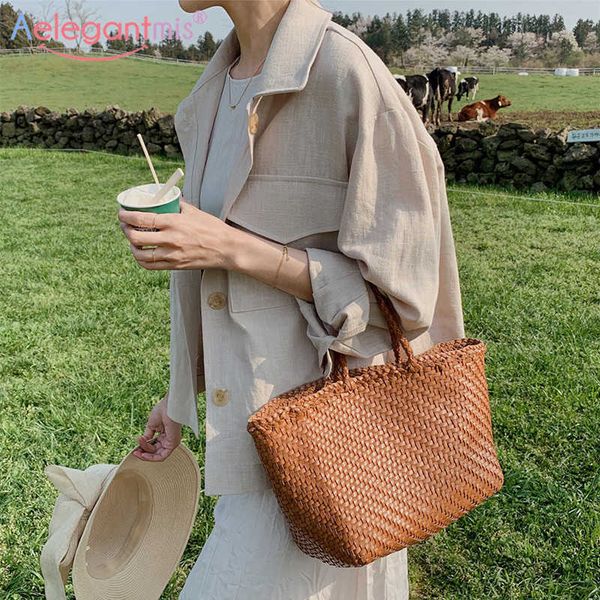 aelegantmis linen vintage oversized women short jacket turn-down collar loose pocket coats cargo jackets ladies casual outerwear 210607, Black;brown
aelegantmis linen vintage oversized women short jacket turn-down collar loose pocket coats cargo jackets ladies casual outerwear 210607, Black;brown