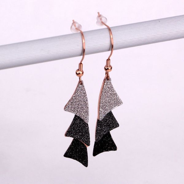 e4-402a japanese korean frosted black and white three fishtail rose gold earrings chaoren personalized titanium steel earhook jewelry, Golden
e4-402a japanese korean frosted black and white three fishtail rose gold earrings chaoren personalized titanium steel earhook jewelry, Golden