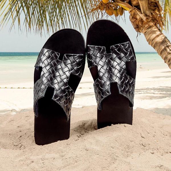 slippers 2021 solid leather sandals men comfortable t-strap open toe summer rome flip flop chinelo masculino beach, Black
slippers 2021 solid leather sandals men comfortable t-strap open toe summer rome flip flop chinelo masculino beach, Black