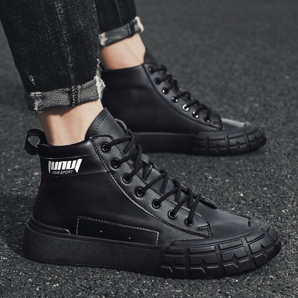casual shoes shoesmen women triple black khaki trainer sports shoes mens walking jogging shoes outdoor s womens zapatos size 39-44
casual shoes shoesmen women triple black khaki trainer sports shoes mens walking jogging shoes outdoor s womens zapatos size 39-44