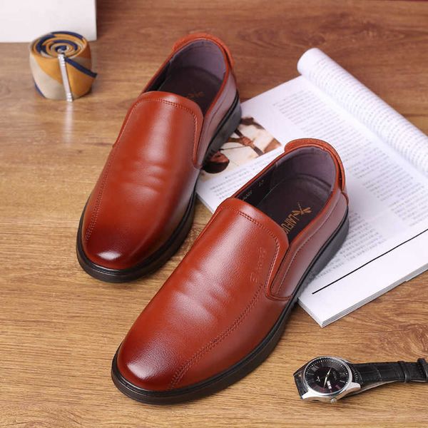 spring korean men's leather shoes business ess breathable flat bottomed versatile, Black
spring korean men's leather shoes business ess breathable flat bottomed versatile, Black