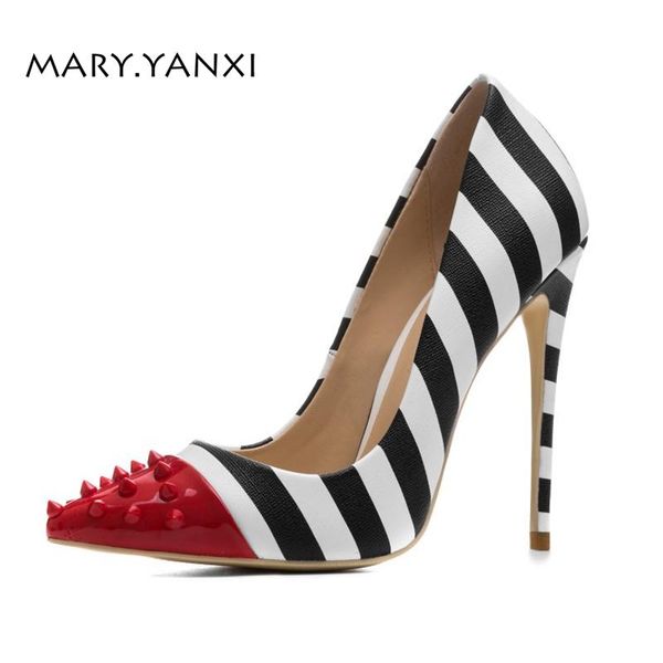 dress shoes spring/autumn women plus size pumps rivet thin high heels pointed toe casual fashion party slip-on shallow patent leather, Black
dress shoes spring/autumn women plus size pumps rivet thin high heels pointed toe casual fashion party slip-on shallow patent leather, Black