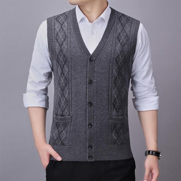 men's vests sweater 2021 fashion elderly wool vest mens cardigan jacquard thick clothing, Black;white
men's vests sweater 2021 fashion elderly wool vest mens cardigan jacquard thick clothing, Black;white