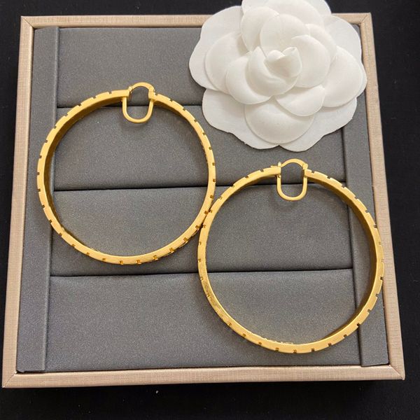 party women hoop earrings designer gold earring fashion big circle simple jewelry luxurys letter v stud earring hoops wholesale wedding, Silver
party women hoop earrings designer gold earring fashion big circle simple jewelry luxurys letter v stud earring hoops wholesale wedding, Silver