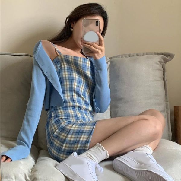 sleeveless dress women strap straight casual plaid printed midi ladies slim bodycon elegant off shoulder trendy chic party dresses, Black;gray
sleeveless dress women strap straight casual plaid printed midi ladies slim bodycon elegant off shoulder trendy chic party dresses, Black;gray