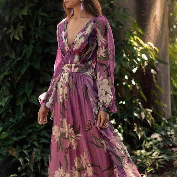 deep v neck puff sleeve large hem bohemia dress long print floral maxi dresses 210416, White
deep v neck puff sleeve large hem bohemia dress long print floral maxi dresses 210416, White