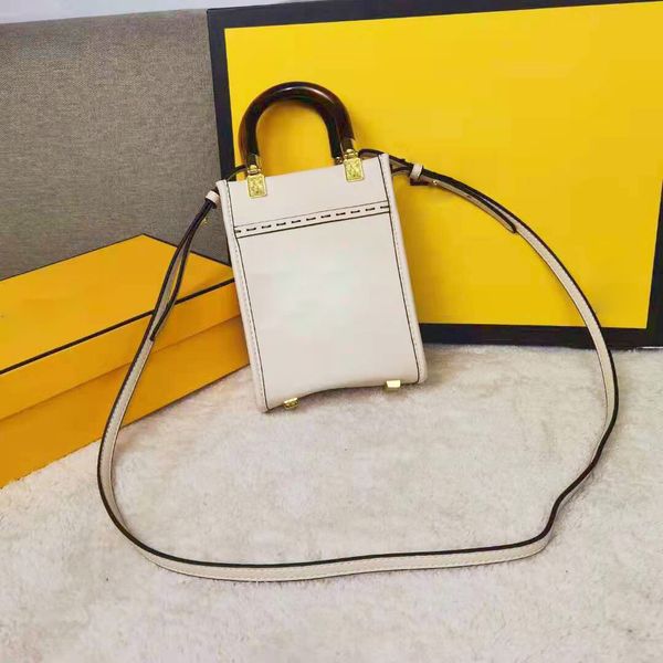 designer crossbody white bags handbags shoulder womens luxury designers canvas and alloy women popular wallets trendy purses bag handbag pur
designer crossbody white bags handbags shoulder womens luxury designers canvas and alloy women popular wallets trendy purses bag handbag pur