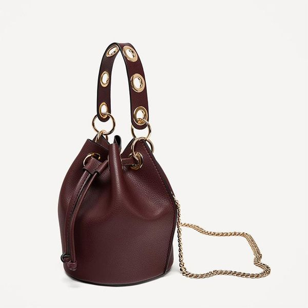 evening bags fashion bucket bag for women designer chains drawsting shoulder luxury pu leather handbags wide strap crossbody small tote
evening bags fashion bucket bag for women designer chains drawsting shoulder luxury pu leather handbags wide strap crossbody small tote