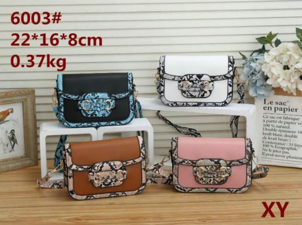 fashion leather serpentine women designer evening bags lady fashion casual single shoulder crossbody phone purses
fashion leather serpentine women designer evening bags lady fashion casual single shoulder crossbody phone purses