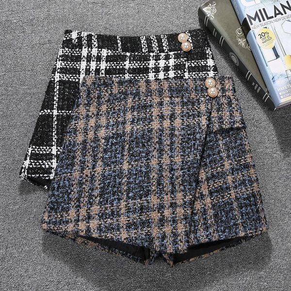autumn button winter slim women short plaid woolen warm korean styles fashion basic elegant causal q141, White;black
autumn button winter slim women short plaid woolen warm korean styles fashion basic elegant causal q141, White;black