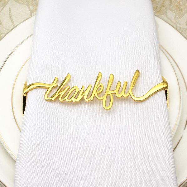 4pcs/lot golden napkin ring long letter metal buckle wedding party deskdecoration supplies rings
4pcs/lot golden napkin ring long letter metal buckle wedding party deskdecoration supplies rings