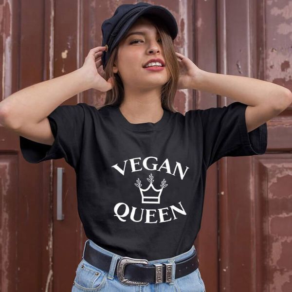casual t-shirt gift for vegan lover vegans make the world a better place queen tee arrival women funny women's, White
casual t-shirt gift for vegan lover vegans make the world a better place queen tee arrival women funny women's, White
