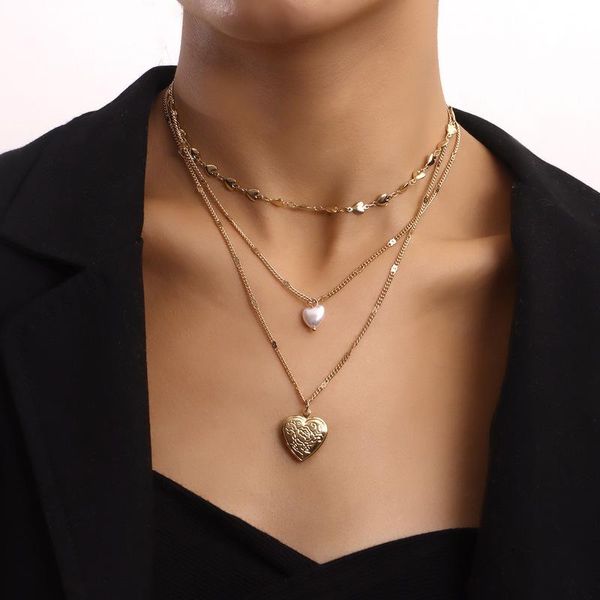 chokers vintage boho multilayer pearl choker heart pendant chain necklace for women hip hop gold color collar wedding party jewelry gift, Golden;silver
chokers vintage boho multilayer pearl choker heart pendant chain necklace for women hip hop gold color collar wedding party jewelry gift, Golden;silver