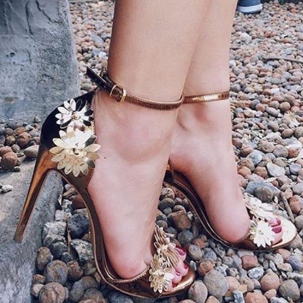 dress shoes summer high heels sandals women luxury flower bridal wedding open toe stiletto gold zapatos mujer big size 40, Black
dress shoes summer high heels sandals women luxury flower bridal wedding open toe stiletto gold zapatos mujer big size 40, Black