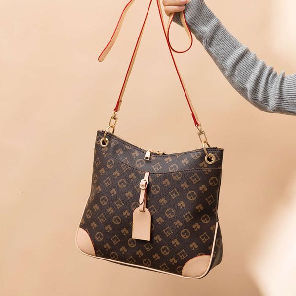 women's bag 2021 single shoulder women's leisure cross printing hanging
women's bag 2021 single shoulder women's leisure cross printing hanging