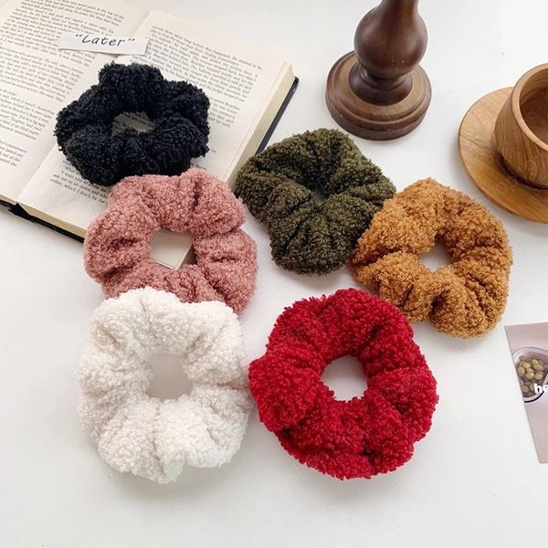 2021 women cute teddy velvet scrunchie elastic hair bands faux fur hair rope girls accessories ponytail holder, Slivery;white
2021 women cute teddy velvet scrunchie elastic hair bands faux fur hair rope girls accessories ponytail holder, Slivery;white