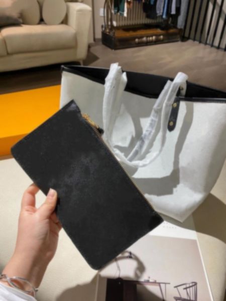 2021 women's shopping bags handbags totes women's shoulder bag designer all-leather wallet mother bags shopping bags letter print
2021 women's shopping bags handbags totes women's shoulder bag designer all-leather wallet mother bags shopping bags letter print
