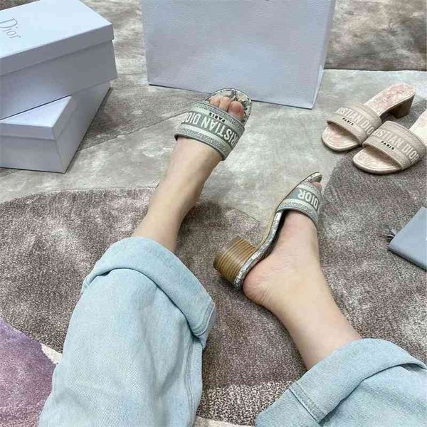 embroidered letter thick heeled slippers 2021 home d net infrared wear high sandals weave one foot pedal women's shoes r1qz zmm, Black
embroidered letter thick heeled slippers 2021 home d net infrared wear high sandals weave one foot pedal women's shoes r1qz zmm, Black