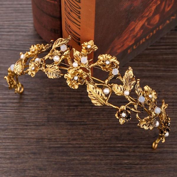 hair clips & barrettes crown headdress headband alloy pearl exquisite fashion temperament charm bridal headwear gold flower inlaid rhineston, Golden;silver
hair clips & barrettes crown headdress headband alloy pearl exquisite fashion temperament charm bridal headwear gold flower inlaid rhineston, Golden;silver