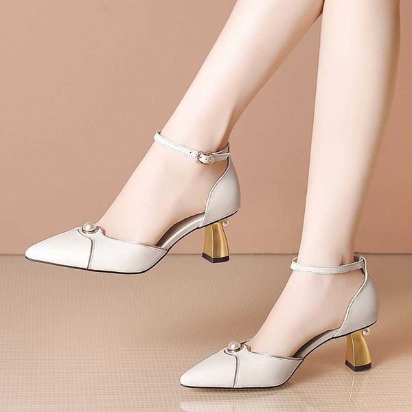 allbitefo genuine leather two piece brand high heels wedding women shoes women heels shoes summer women sandals size:33-42 210611, Black
allbitefo genuine leather two piece brand high heels wedding women shoes women heels shoes summer women sandals size:33-42 210611, Black