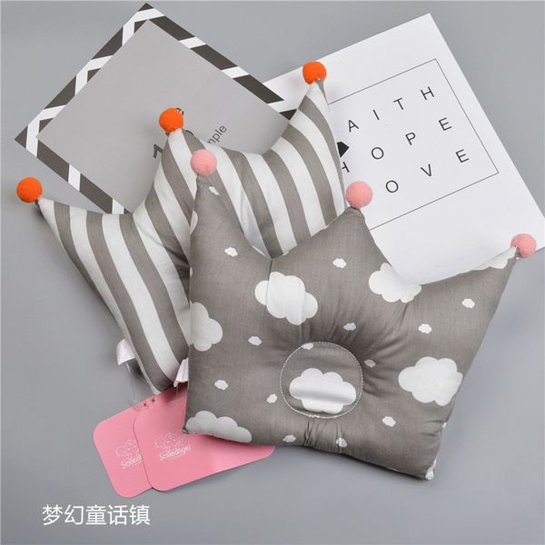 newborn infant baby sleeping positioner pillow flat head protection crown shape printted child pillow toddler cushion cot
newborn infant baby sleeping positioner pillow flat head protection crown shape printted child pillow toddler cushion cot