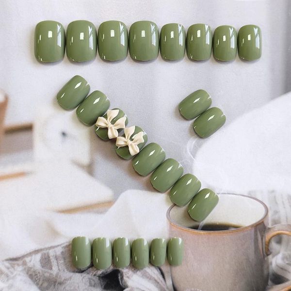 false nails fake nail patch short square head green wear art finished piece 24pcs glue the gift kg66, Red;gold
false nails fake nail patch short square head green wear art finished piece 24pcs glue the gift kg66, Red;gold