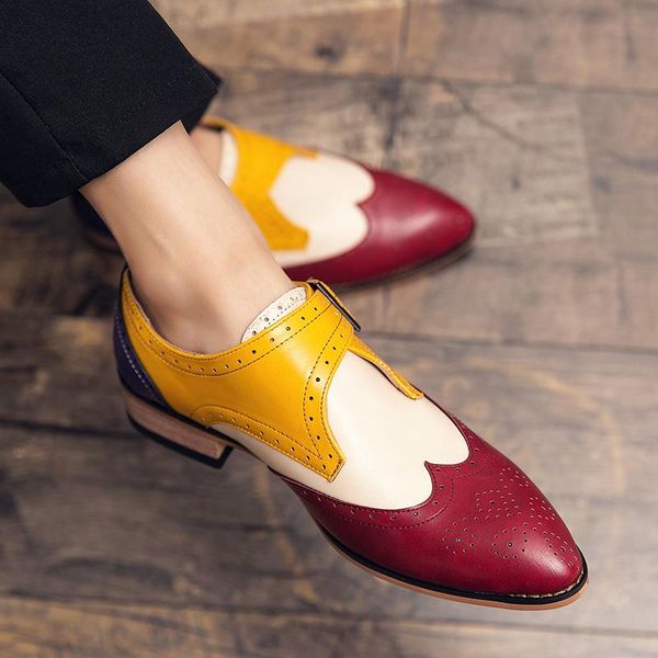 dress shoes classic men loafers retro brogue oxford breathable men's lace up large size leather for zapatos, Black
dress shoes classic men loafers retro brogue oxford breathable men's lace up large size leather for zapatos, Black