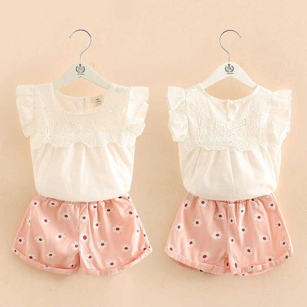 summer fashion 2 3 4 6 8 10 years hollow out fly sleeve t shirt+floral shorts 2 pieces little kids baby girls sets 210529, White
summer fashion 2 3 4 6 8 10 years hollow out fly sleeve t shirt+floral shorts 2 pieces little kids baby girls sets 210529, White