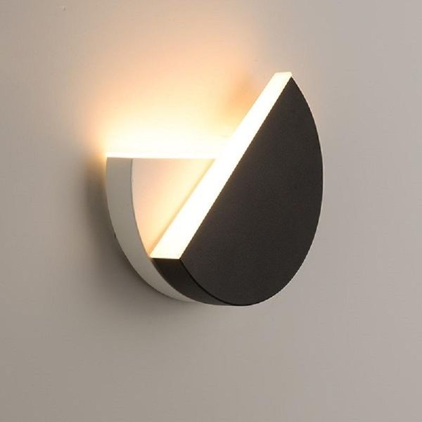 wall lamp modern simple and creative rotatable semicircle splicing led bedroom bedside el living room decor
wall lamp modern simple and creative rotatable semicircle splicing led bedroom bedside el living room decor