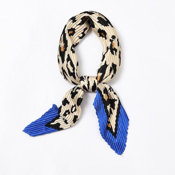 scarves women crinkle silk small scarf retro satin square sweet bandana neckerchief neck tie headwraps luxury jedwabny szal 55*55cm, Blue;gray
scarves women crinkle silk small scarf retro satin square sweet bandana neckerchief neck tie headwraps luxury jedwabny szal 55*55cm, Blue;gray