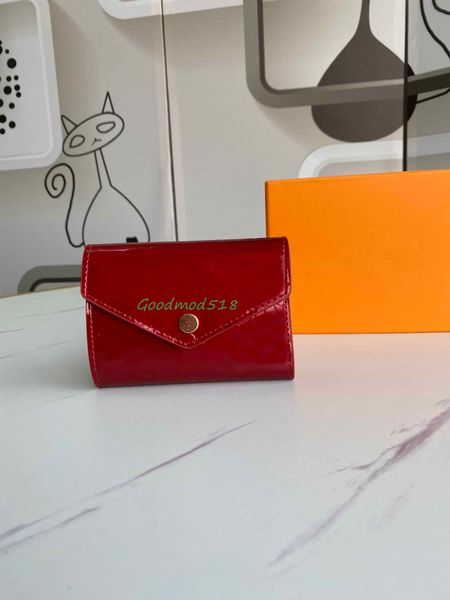 women luxurys designers fashion multicolor wallet handbags bags lady varnish leather short purses credit card holder tote bag embossing wall, Red;black
women luxurys designers fashion multicolor wallet handbags bags lady varnish leather short purses credit card holder tote bag embossing wall, Red;black