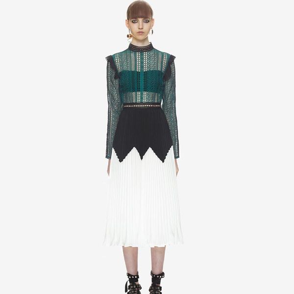 casual dresses 2021 est green white patchwork pleated long sleeve vintage women high quality, Black;gray
casual dresses 2021 est green white patchwork pleated long sleeve vintage women high quality, Black;gray