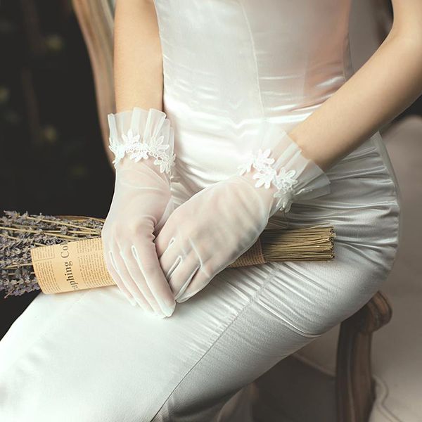 bridal gloves fashion bride wedding dress women ivory tulle lace full finger evening party accessories girl lady, White
bridal gloves fashion bride wedding dress women ivory tulle lace full finger evening party accessories girl lady, White