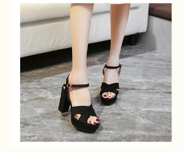 dress shoes women sandals summer platform plus size 34-43 ankle strap high heel party, Black
dress shoes women sandals summer platform plus size 34-43 ankle strap high heel party, Black