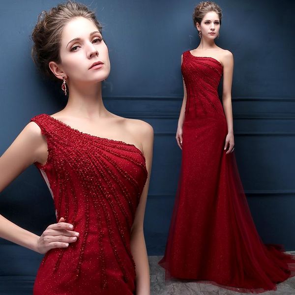 party dresses 2021 winter fashion shoulder bridal dress toast clothing long section of red wine, White;black
party dresses 2021 winter fashion shoulder bridal dress toast clothing long section of red wine, White;black
