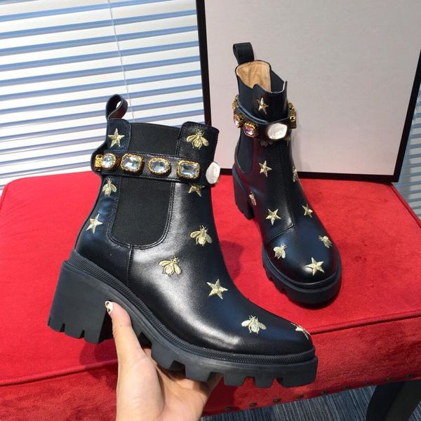 spring and autumn leather thick soled short boots women fashion martin boots fashion women waterproof platform black ankle boot
spring and autumn leather thick soled short boots women fashion martin boots fashion women waterproof platform black ankle boot