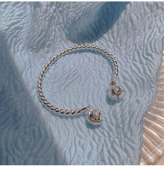 bangle fashion woman bracelet simple jewelry couple girlfriends double bell ladies weaving party lucky birthday gift, Black
bangle fashion woman bracelet simple jewelry couple girlfriends double bell ladies weaving party lucky birthday gift, Black