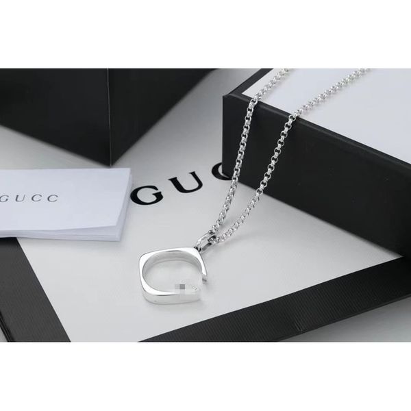 2021 new jewelry s925 sterling silver single hollow out letter pendant fashion hip hop versatile men and women's necklace
2021 new jewelry s925 sterling silver single hollow out letter pendant fashion hip hop versatile men and women's necklace
