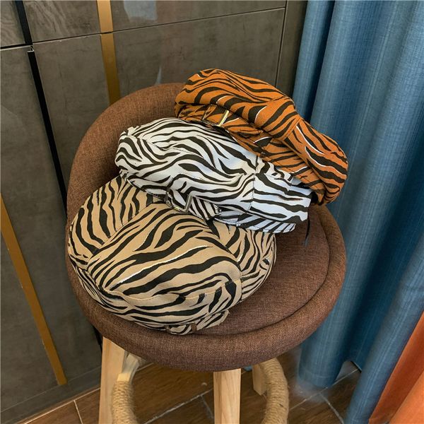 south designer suede zebra pattern button beret children autumn and winter chaoren street pgrapher bud hat fashion, Blue;gray
south designer suede zebra pattern button beret children autumn and winter chaoren street pgrapher bud hat fashion, Blue;gray