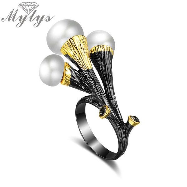 cluster rings mytys vintage pearl flower ring for women black gun retro statement antique jewelry gothic fashion r2138, Golden;silver
cluster rings mytys vintage pearl flower ring for women black gun retro statement antique jewelry gothic fashion r2138, Golden;silver