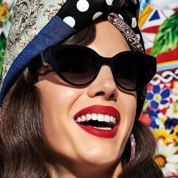 sunglasses vintage style cat eye women fashion brand designer black small graidient sun glasses female elegant 2021, White;black
sunglasses vintage style cat eye women fashion brand designer black small graidient sun glasses female elegant 2021, White;black