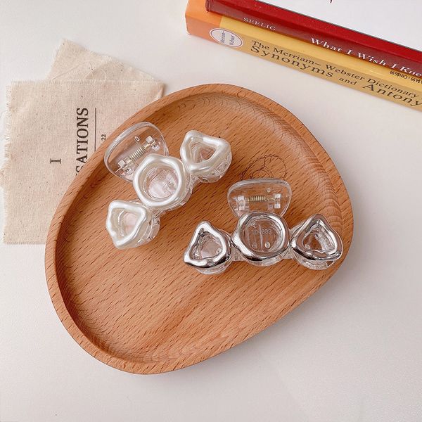 barrettes hairpin simple temperament grip french back of head metal hair claw korean shark clip disc large, Golden;silver
barrettes hairpin simple temperament grip french back of head metal hair claw korean shark clip disc large, Golden;silver