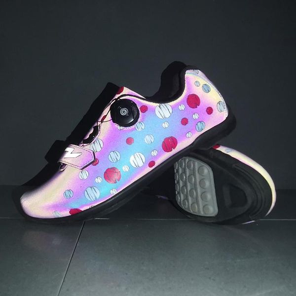 men's and women's road mountain spd self-locking bicycle anti-skid breathable graffiti cycling shoes sapatilha ciclismo mtb footwe, Black
men's and women's road mountain spd self-locking bicycle anti-skid breathable graffiti cycling shoes sapatilha ciclismo mtb footwe, Black