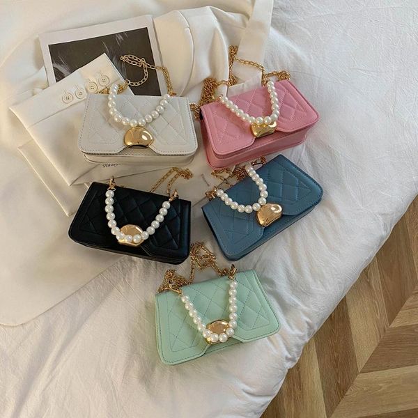 evening bags shoulder underarm ladies pu leather embossing solid casual small baguette handbags with diamond lattice pattern designed 
evening bags shoulder underarm ladies pu leather embossing solid casual small baguette handbags with diamond lattice pattern designed