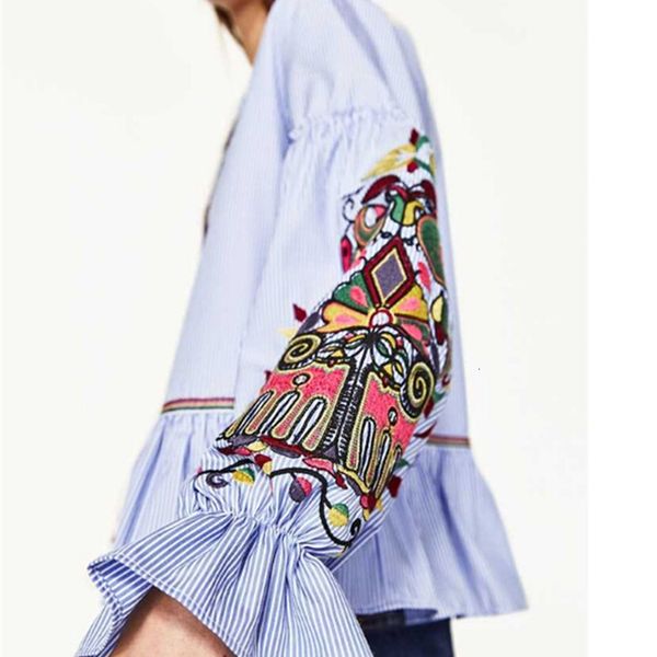 women jackets ethnic embroidery coats tassel lace up o neck long sleeve blue striped cardigan plus size chaquetas, Black;brown
women jackets ethnic embroidery coats tassel lace up o neck long sleeve blue striped cardigan plus size chaquetas, Black;brown